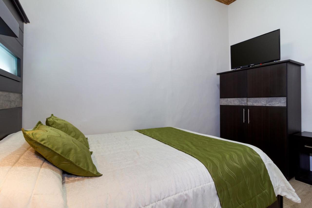 קואנקה Hotel Majestic 2 By Hhg מראה חיצוני תמונה